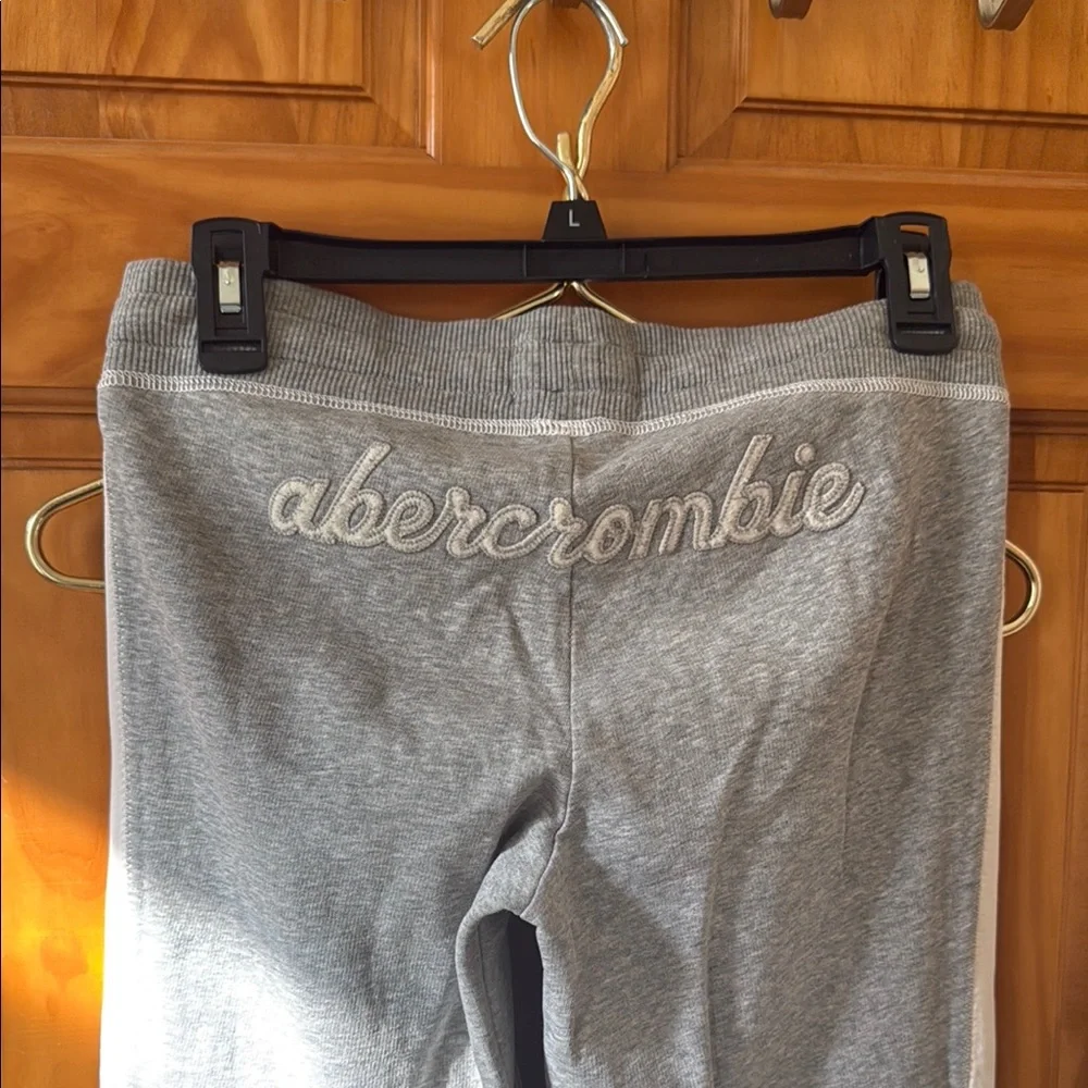 Abercrombie & Fitch Gray Wide Leg Pants - Picture 4 of 7